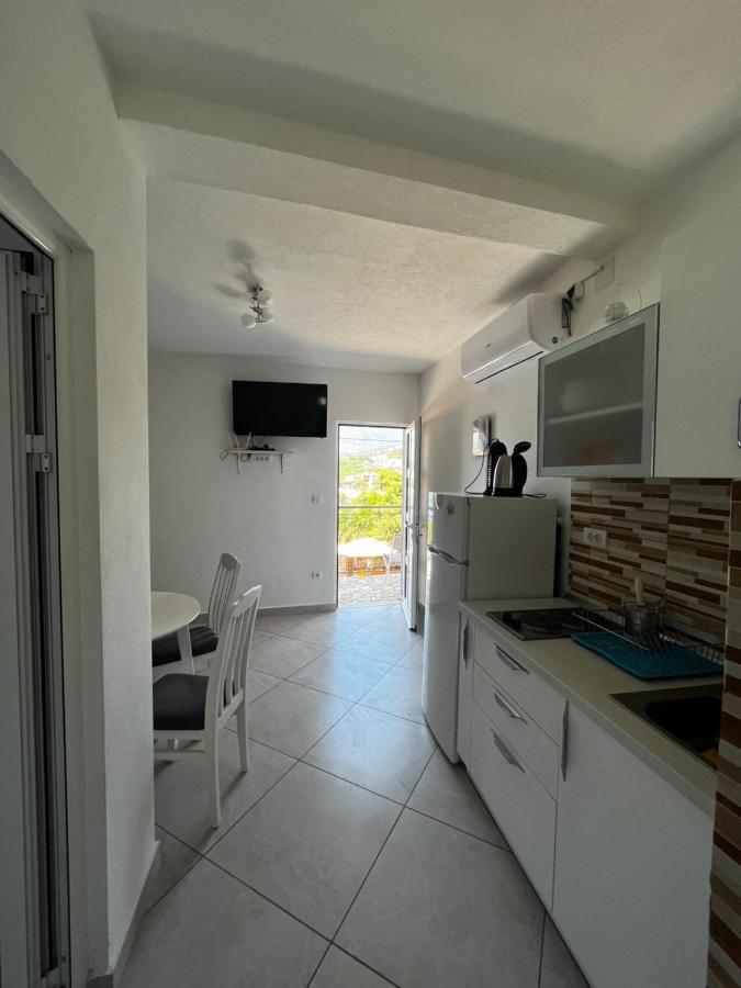 Apartments Apartmani Bojana Utjeha Kültér fotó