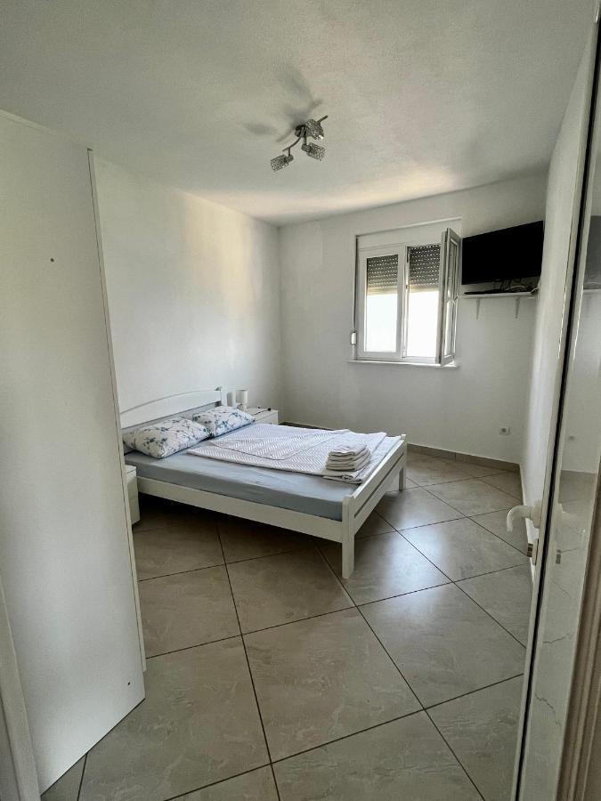 Apartments Apartmani Bojana Utjeha Kültér fotó